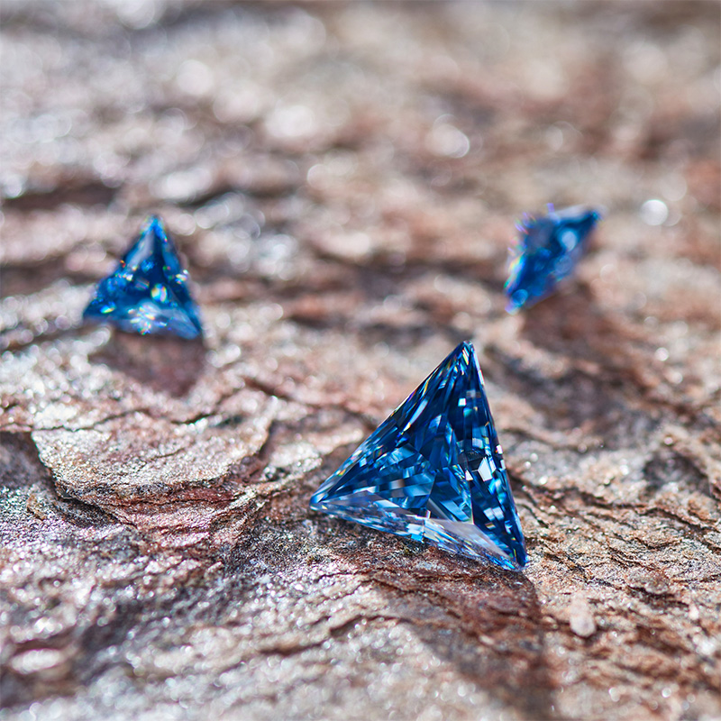 GIGAJEWE Natural Best Manual cut Blue color Test positive Triangle Cut moissanites loose stone for Jewelry Making